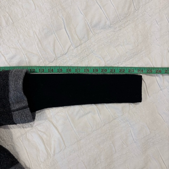 Line Blossom Wool Blend Jacket, Black Grey, Size Small, Classic Quiet Luxury - Picture 6 of 10